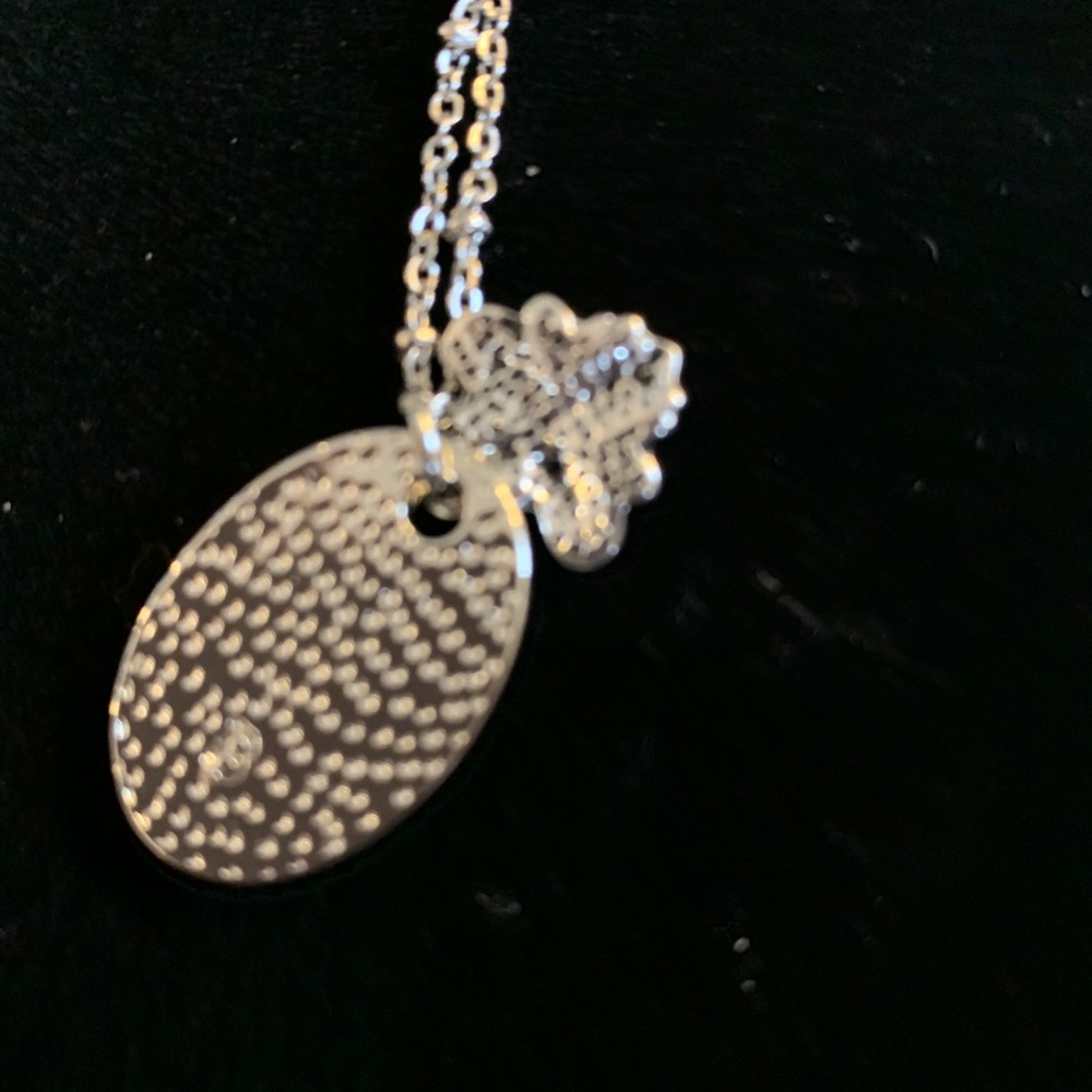 Bee Happy necklace 🐝 - Picture 4 of 4
